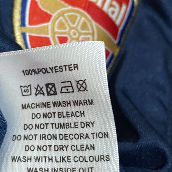 Young Guns Kid's T-Shirt Size 2/3 (PRE-LOVED) - Picture 5 of 6